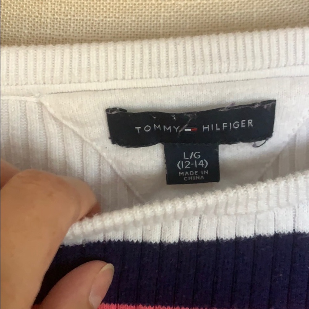 Sweater - Picture 2 of 3
